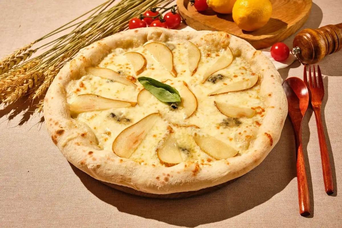 Четыре сыра с грушей