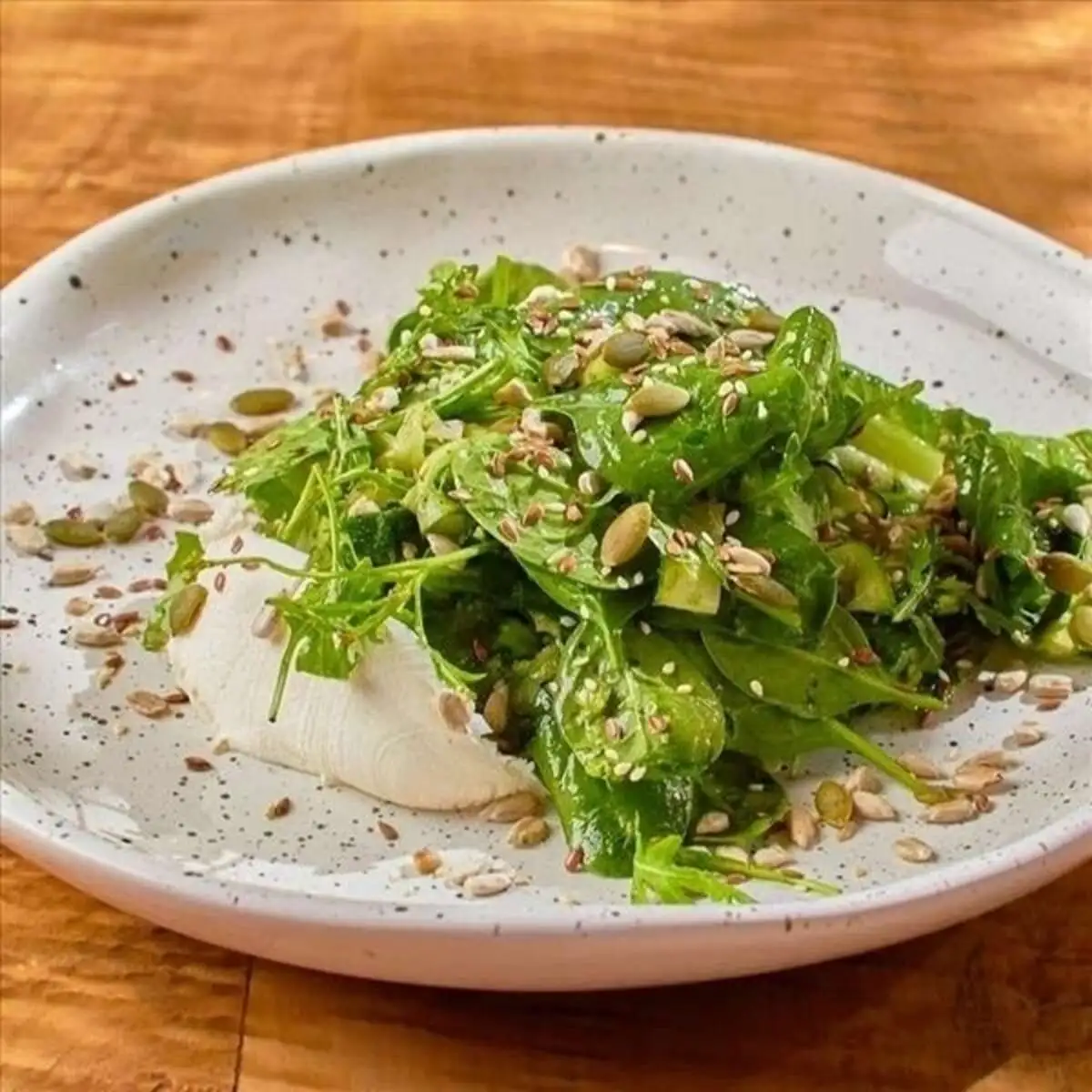 Зеленый Super Green салат