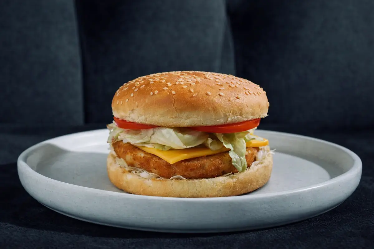 Цезарь-бургер