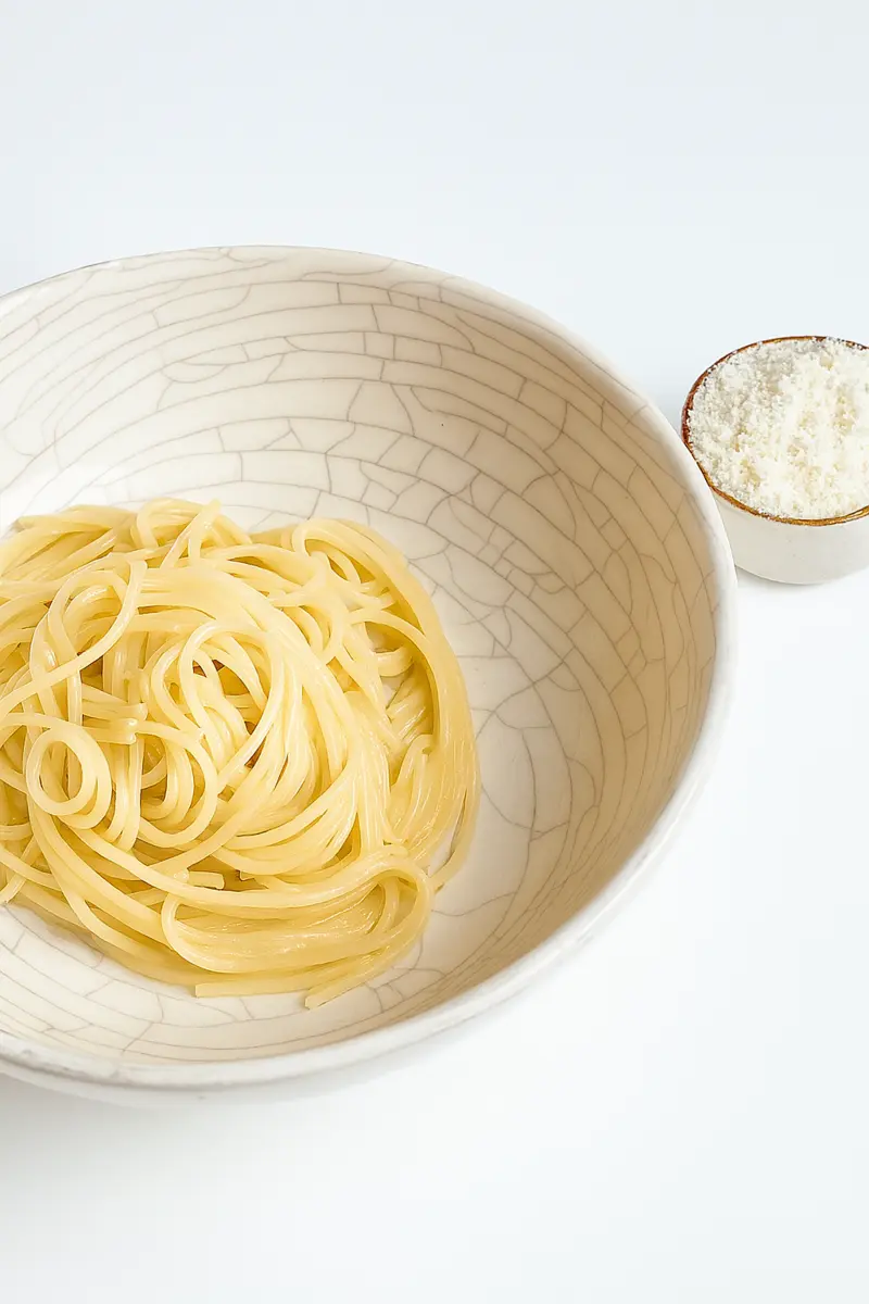 Спагетти с пармезаном