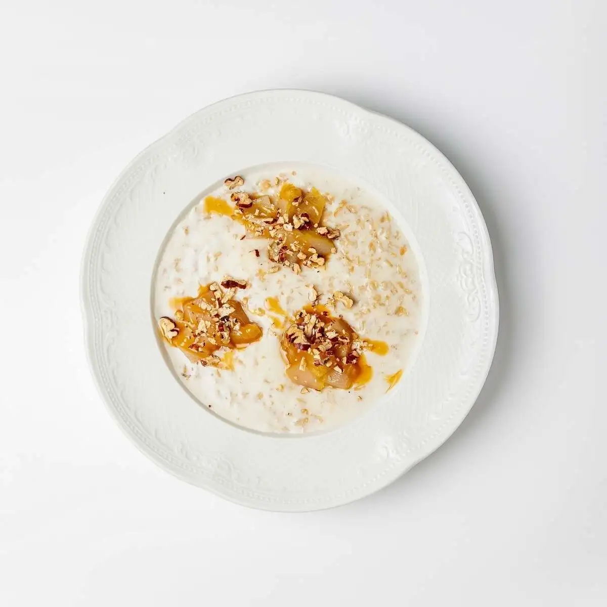 Каша овсяная с грушей и карамелью 