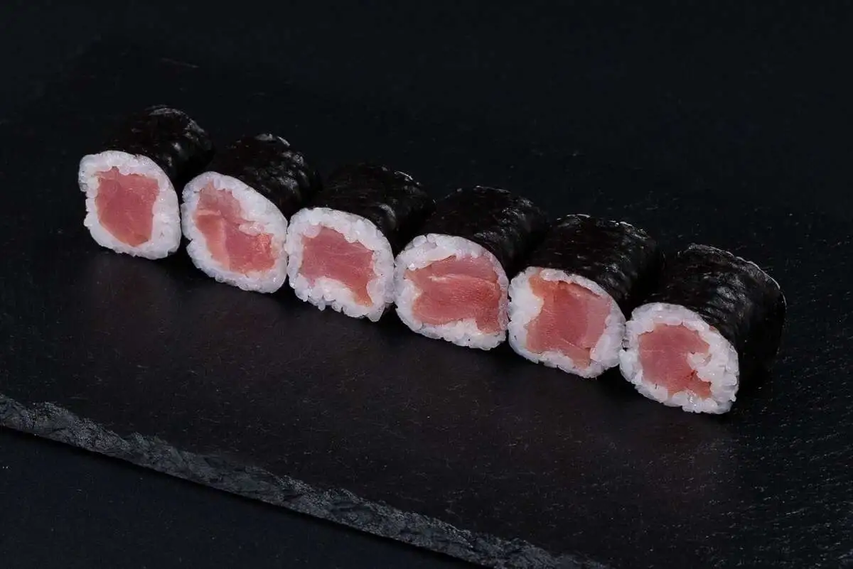 ролл нори маки ТУНЕЦ