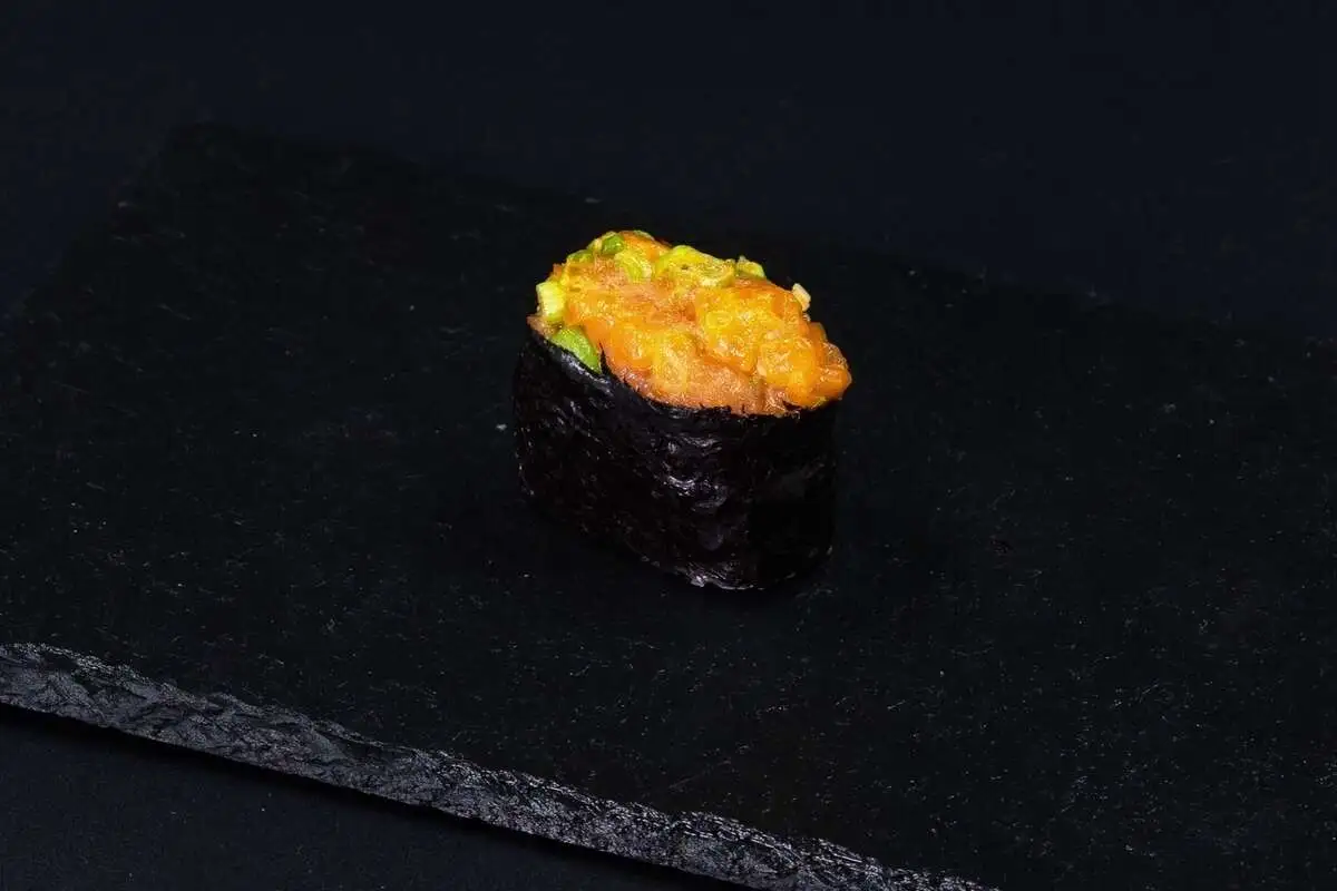 гункан ЛОСОСЬ