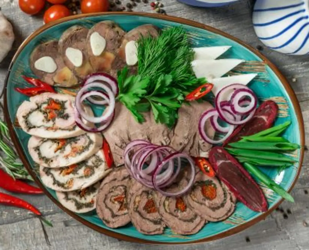 Ассорти мясное*