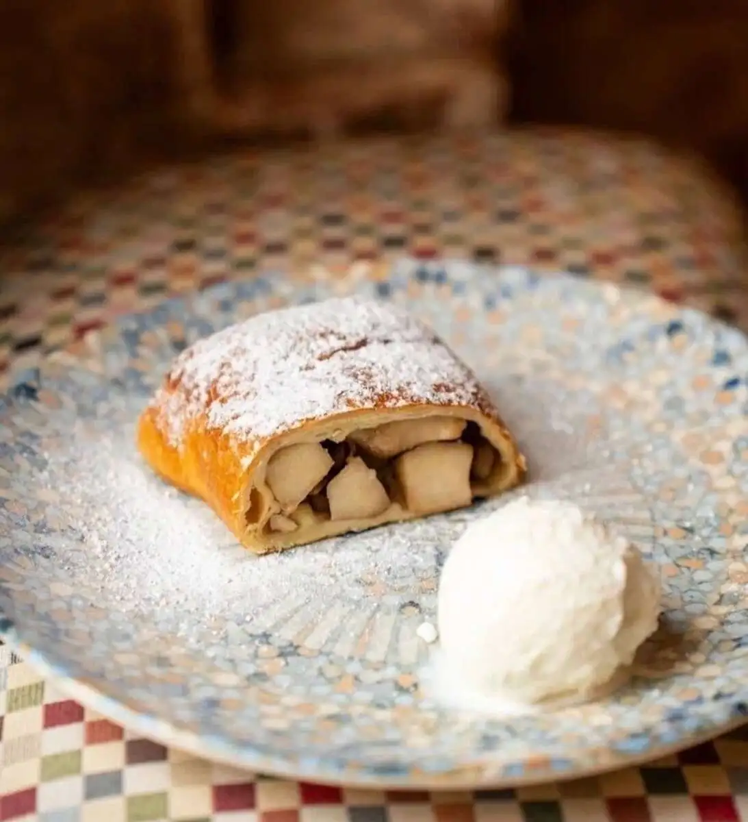 Штрудель яблочный*