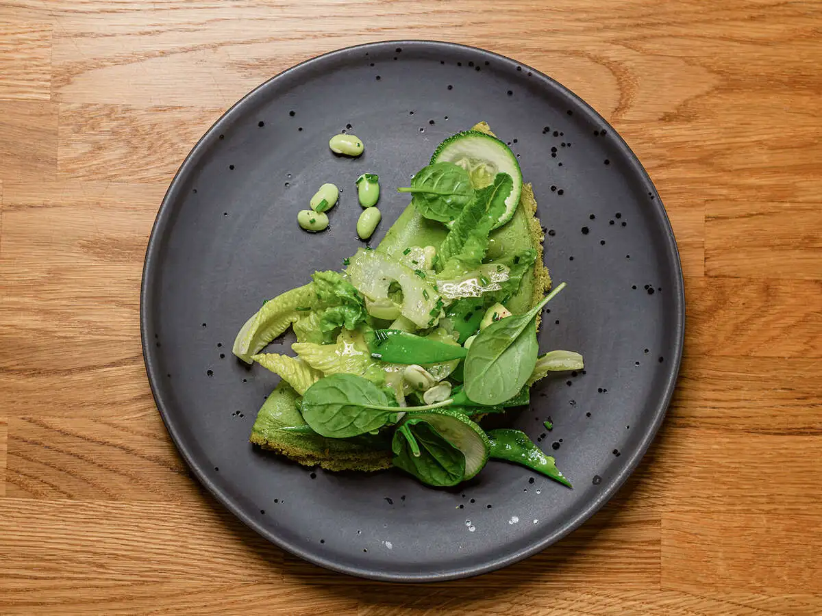 Омлет зеленый с овощами