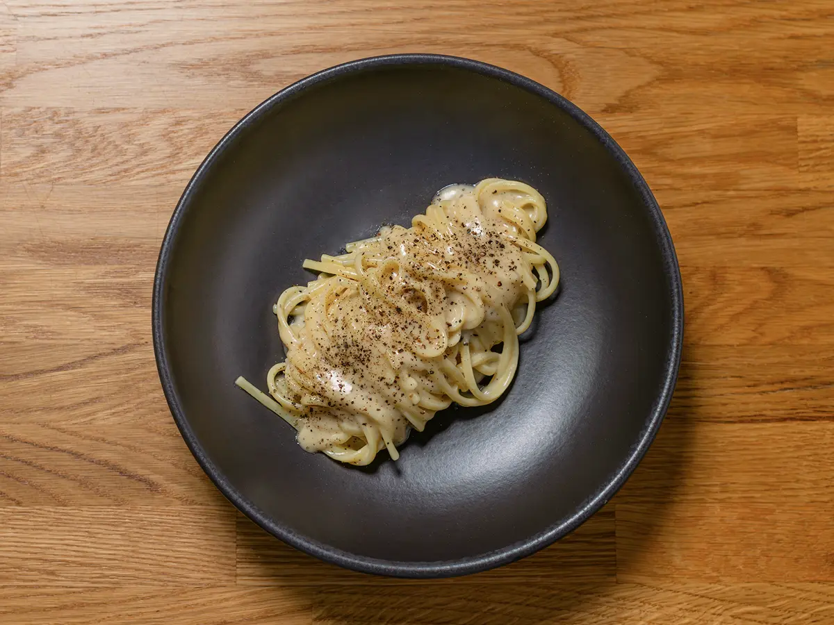 Лингуини качо э пепе