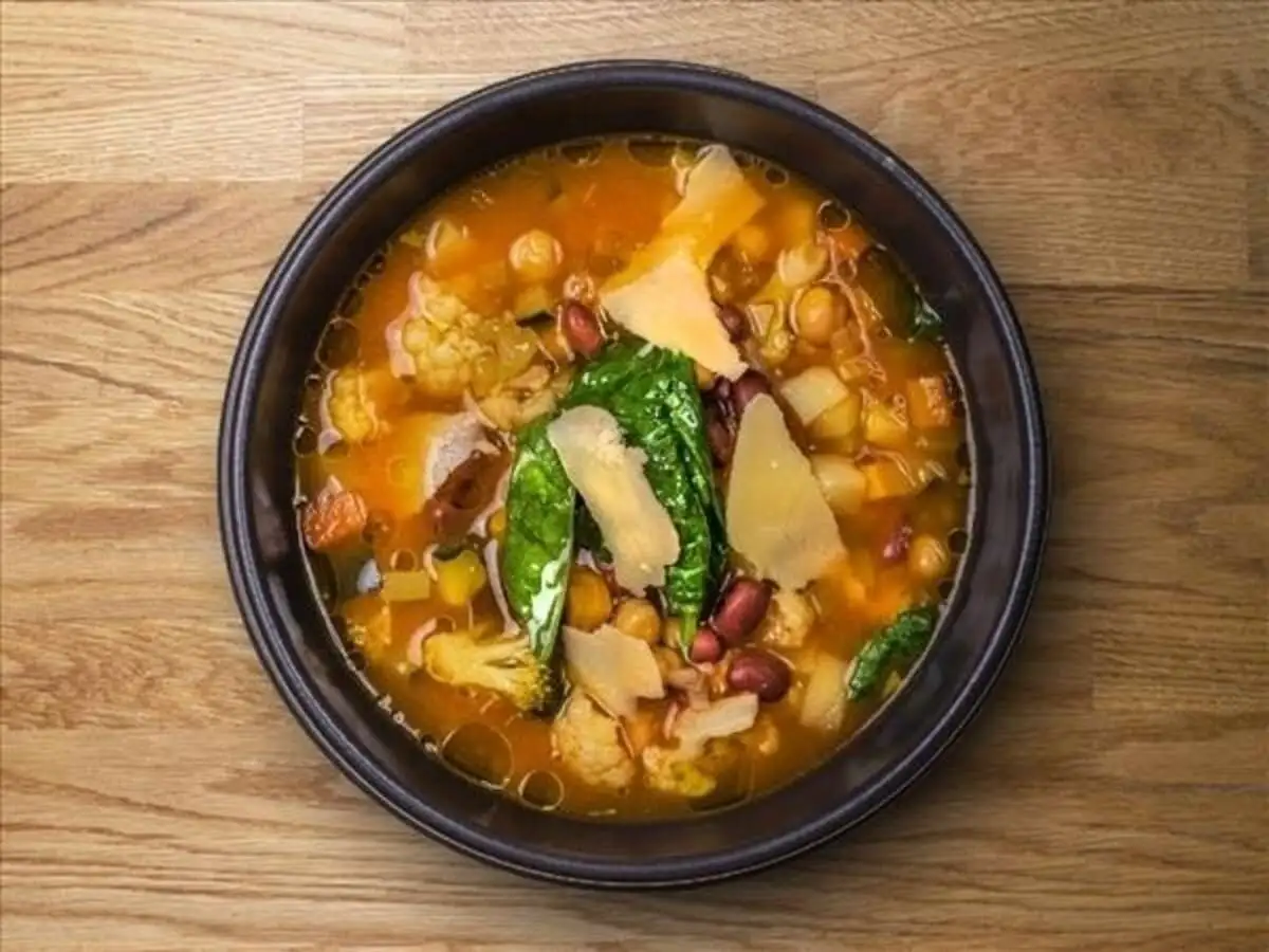 Минестроне.