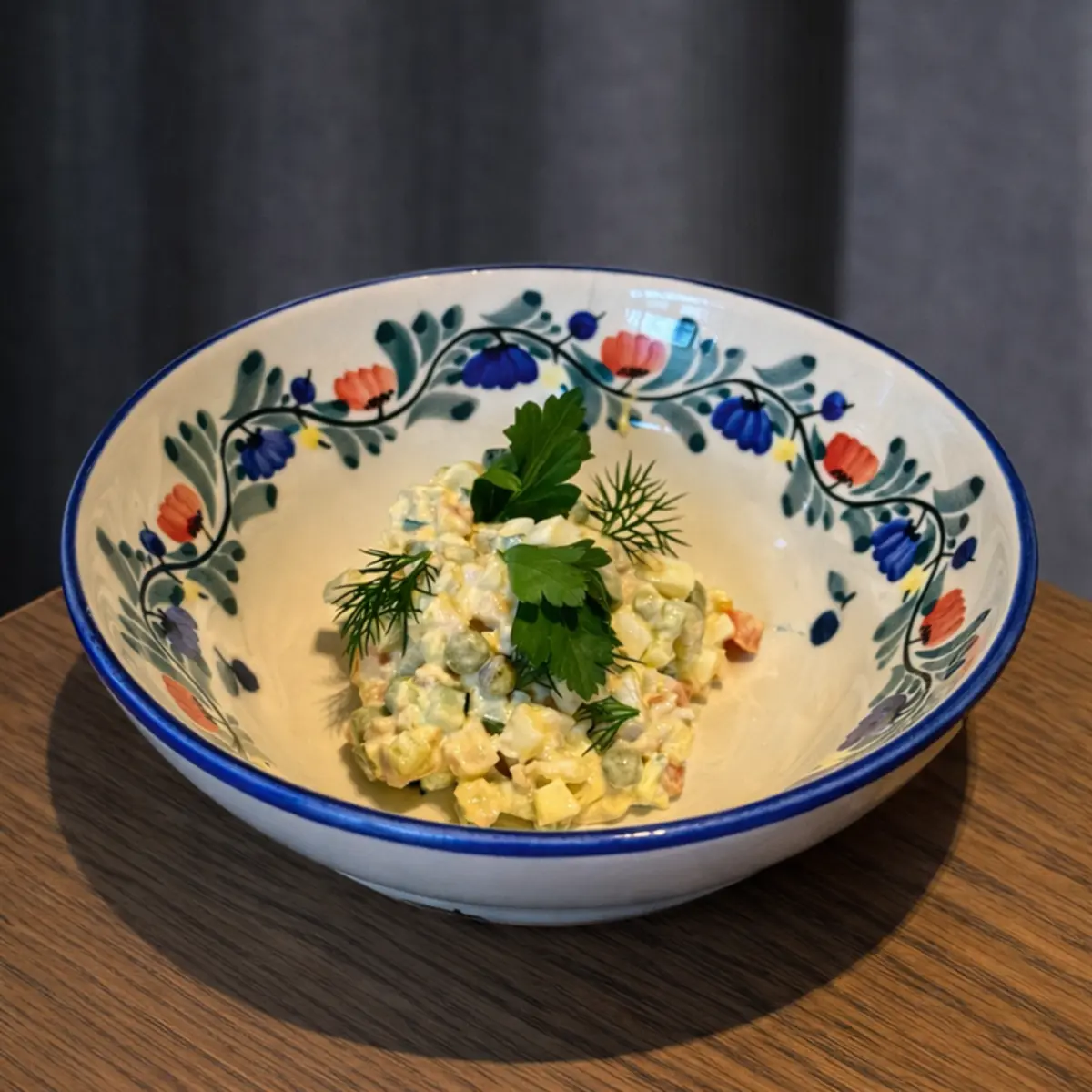 Оливье с копченой индейкой 