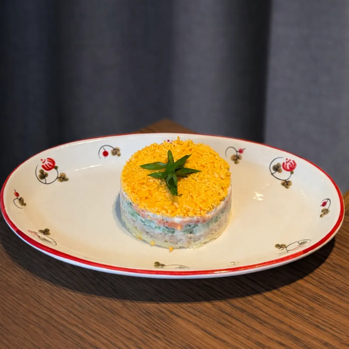 Салат Мимоза с копченым сомом