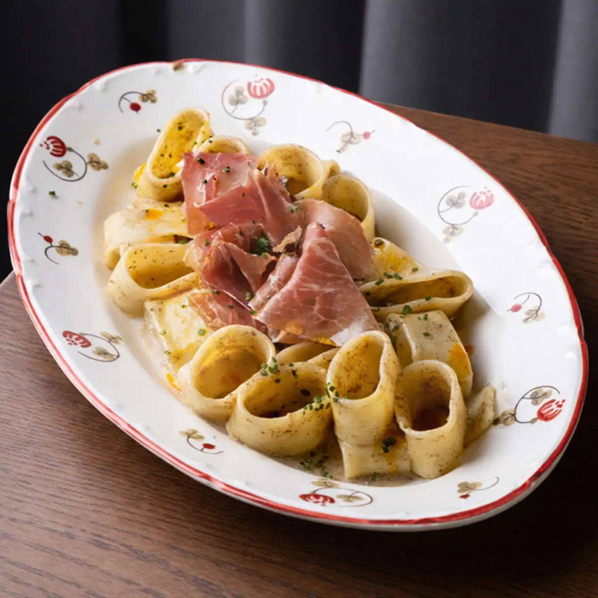 Каламарата с пармской ветчиной и трюфелем