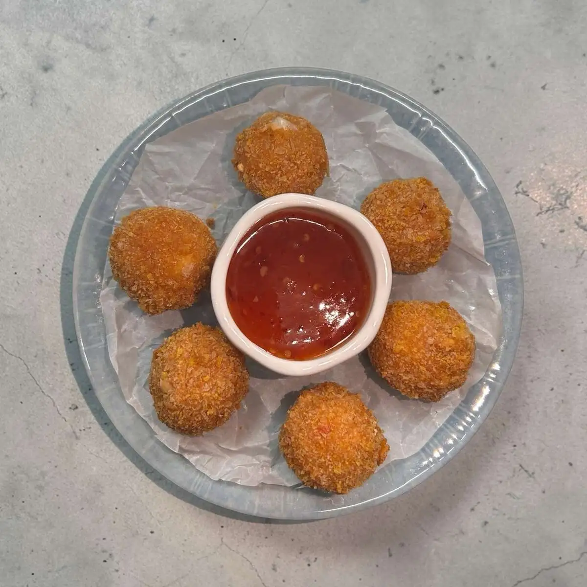 Сырные шарики с голубым сыром