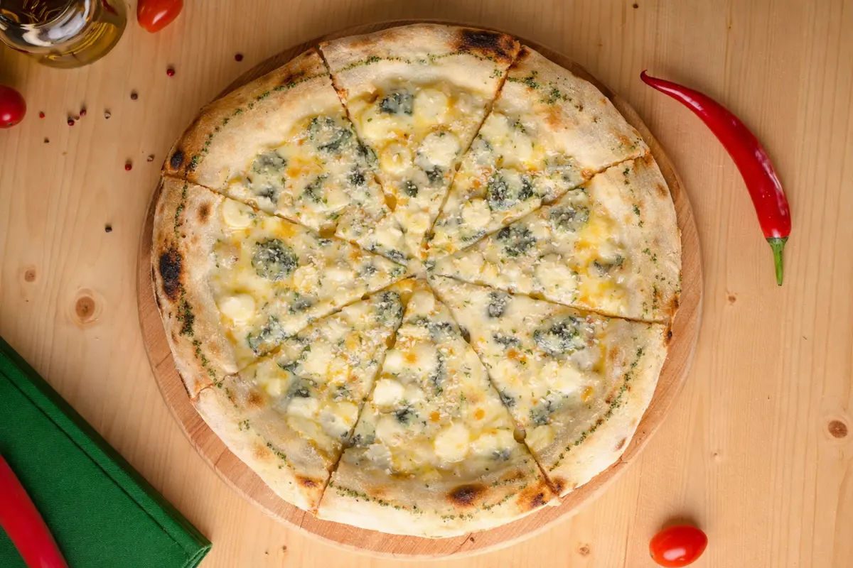 4 сыра 30 см/520 гр С.