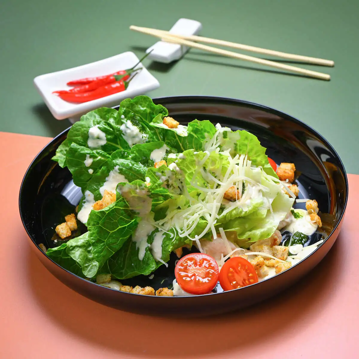 Салат Цезарь с креветкой