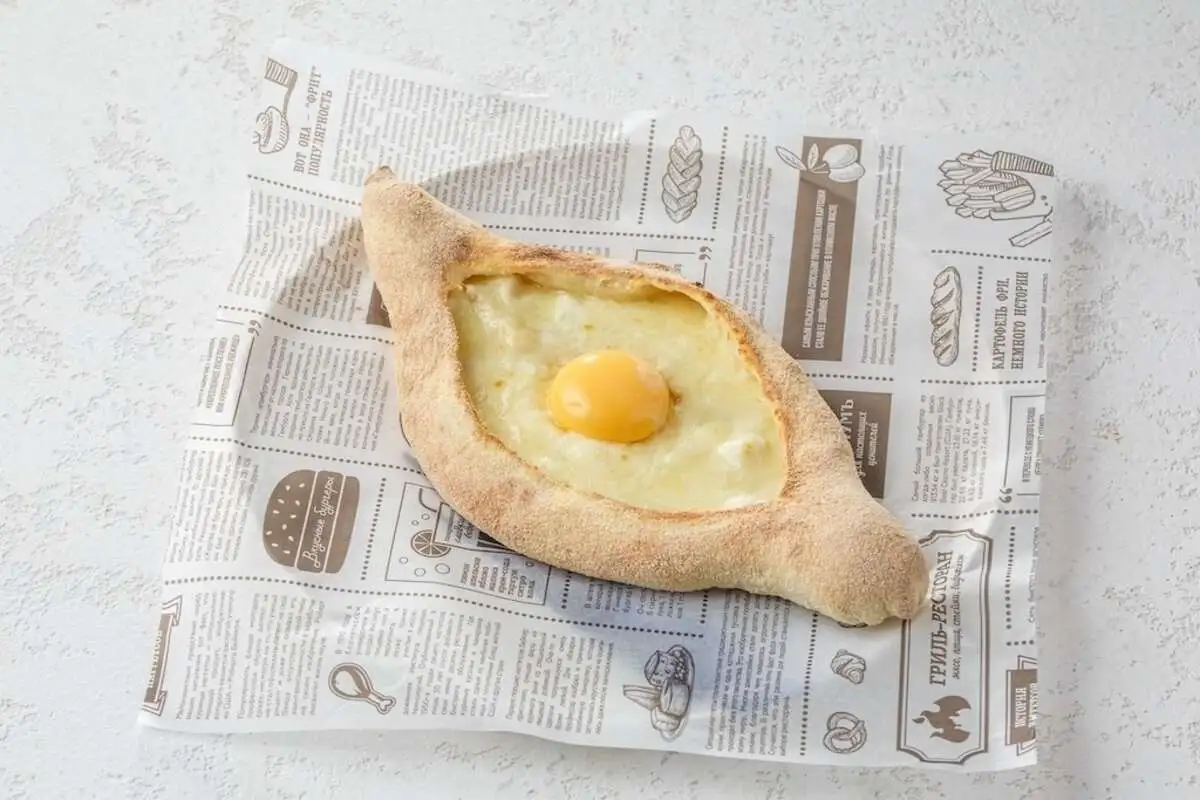 Хачапури по-аджарски