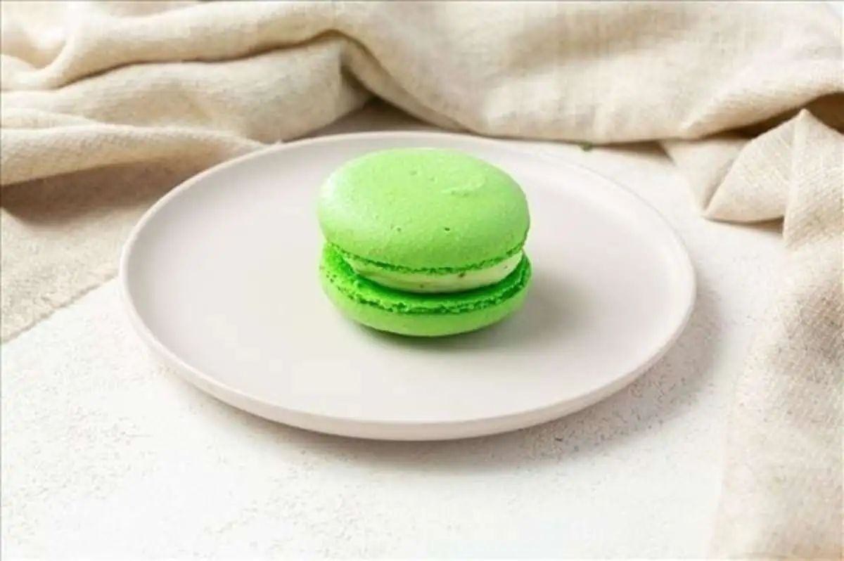 Макарон Фисташковый