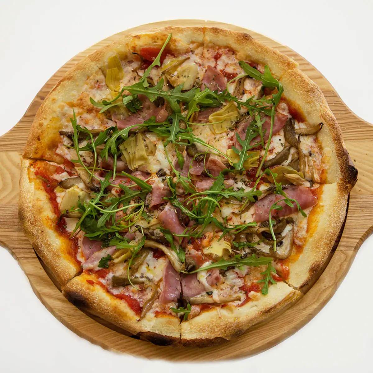 Пицца ветчина с артишоками