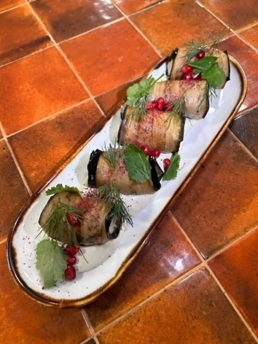 Рулетики из баклажанов 