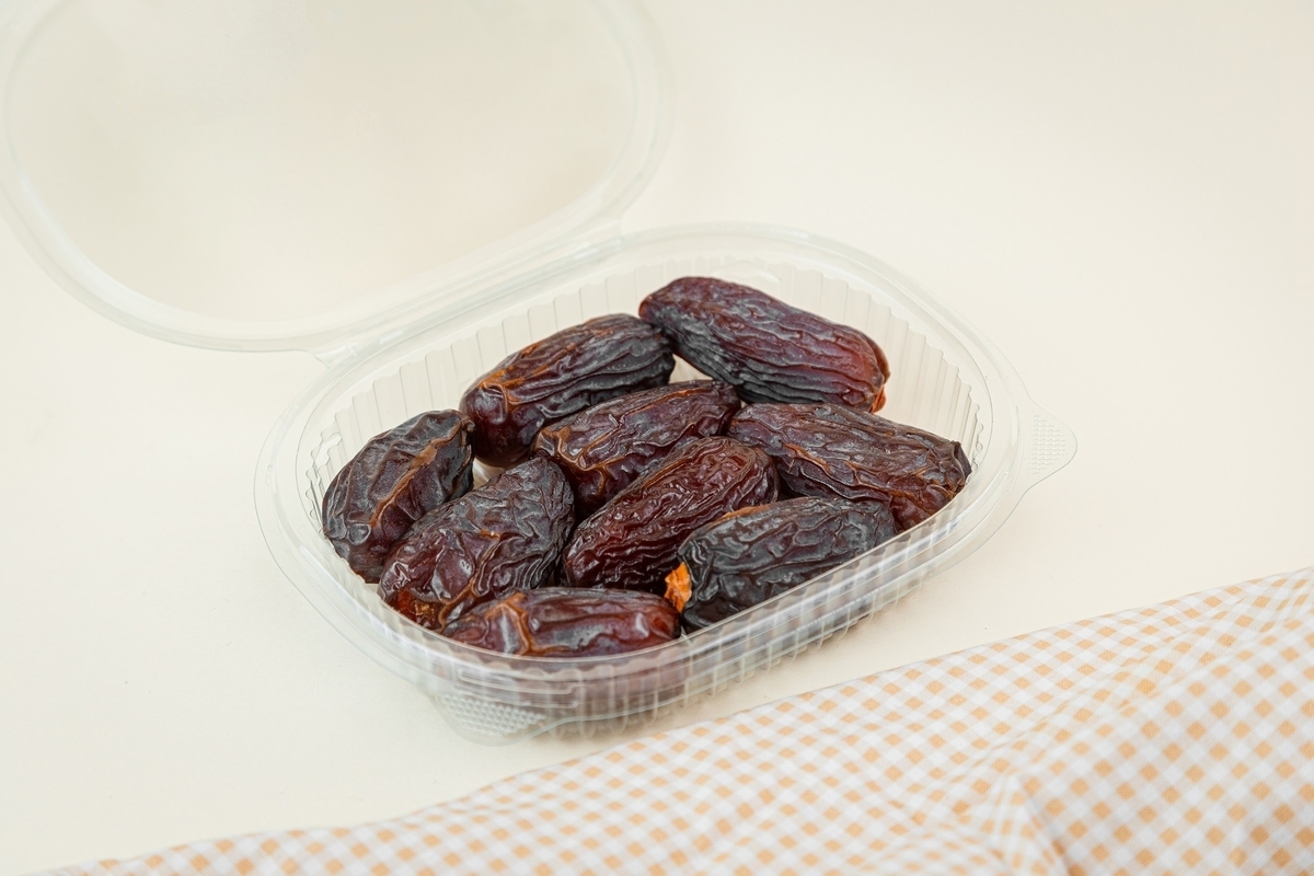 Сухофрукты и орехи