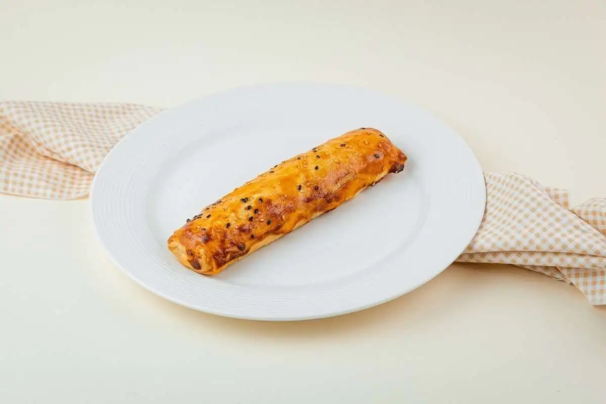 Бурек с мясом (БАМ)