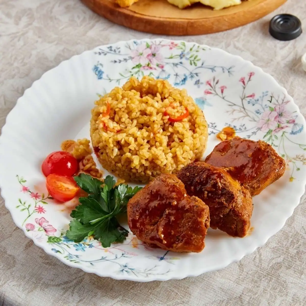 Томленые медальоны с булгуром