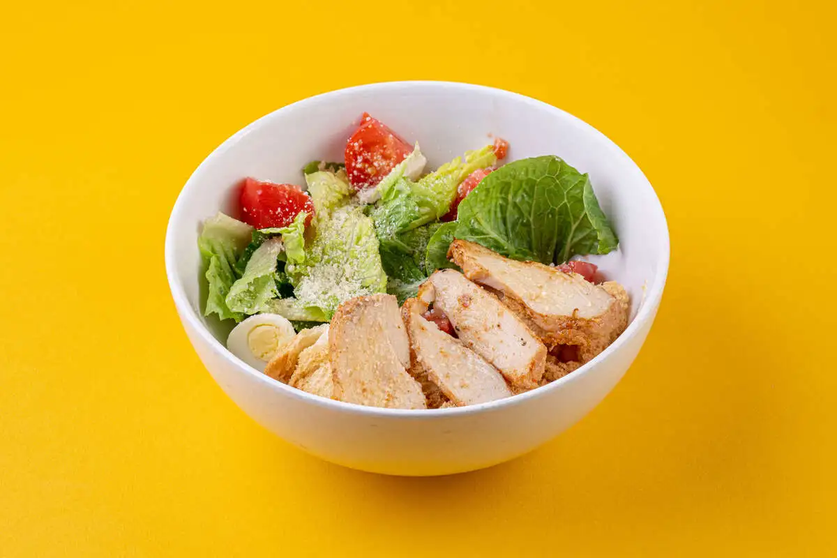 Цезарь с куриной грудкой