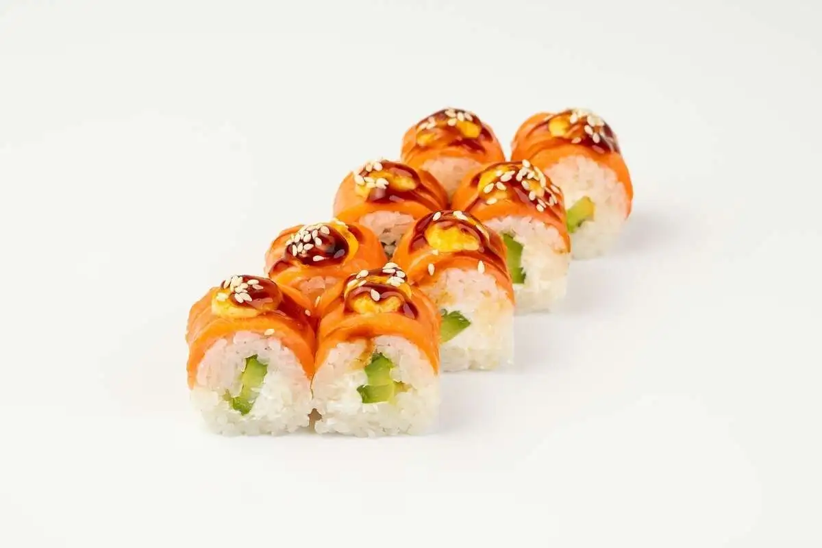 Шеф ролл с лососем (острый)