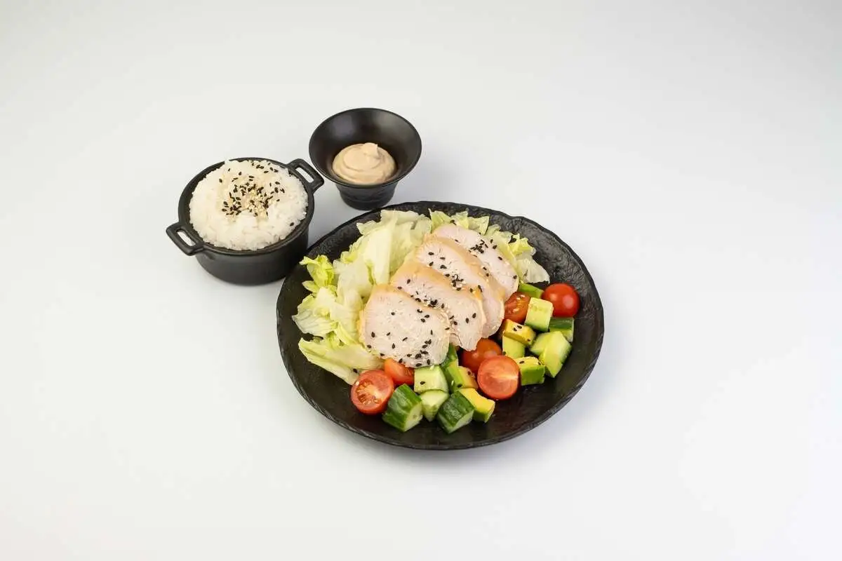 Бенто ланч с курицей