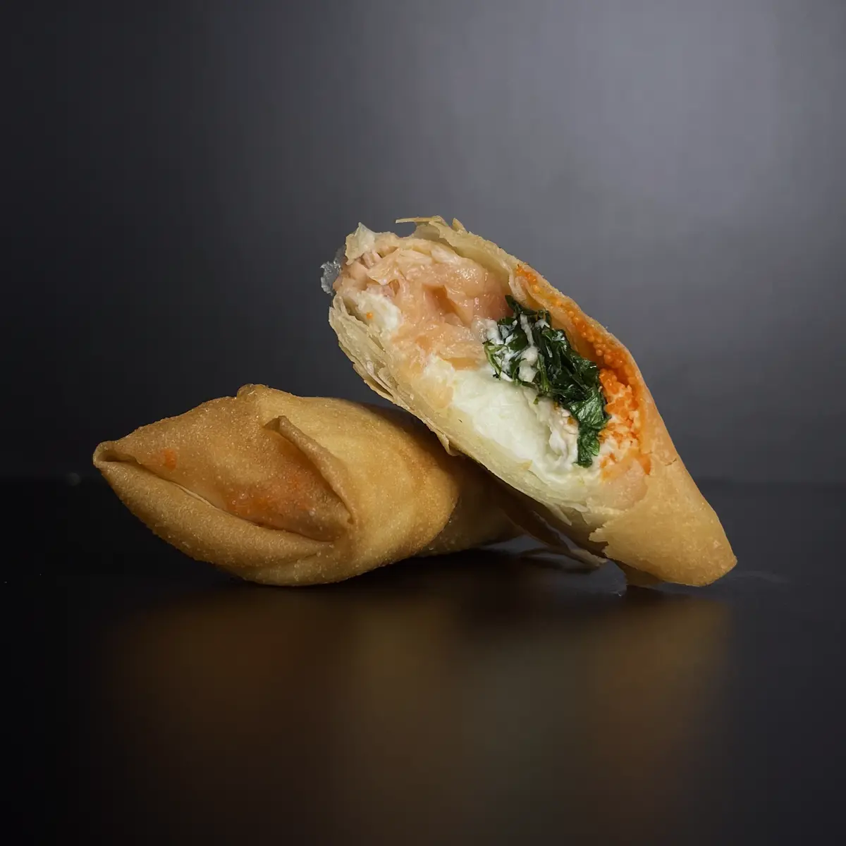 Харумаки с лососем (4 шт./пор.)