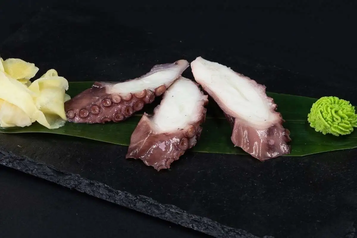 сашими ОСЬМИНОГ