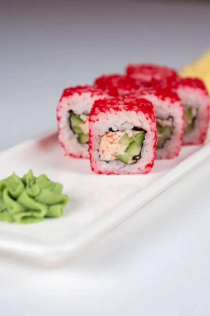 Калифорния с крабом