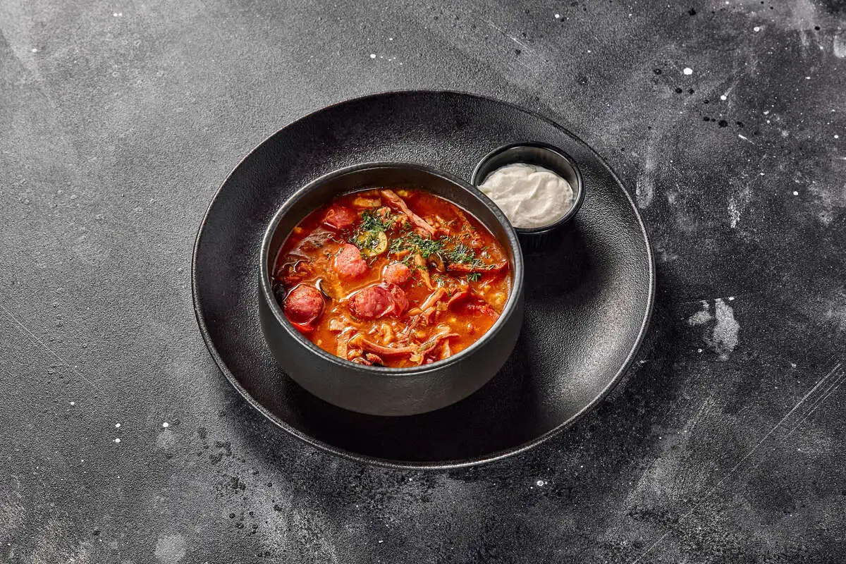 Солянка мясная