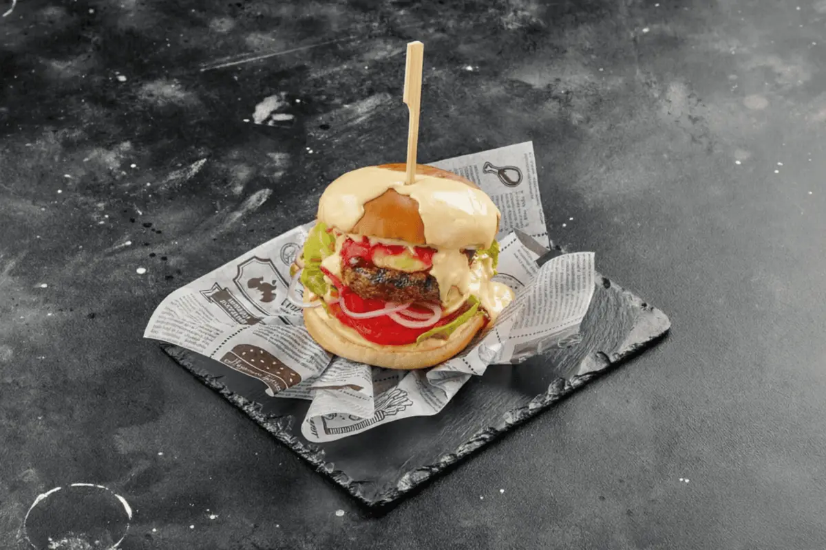 Огненный бургер Макаллан