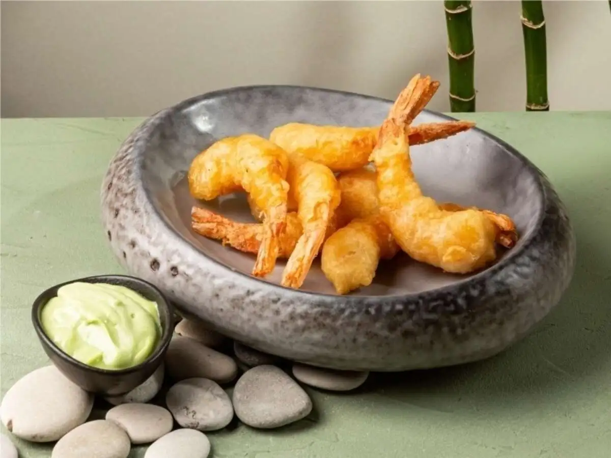 Креветки темпура, соус васаби-майо