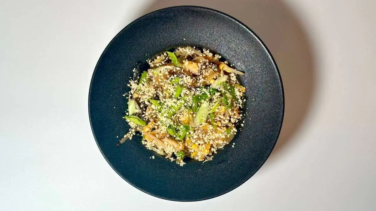 Пат Тай с курицей 345гр