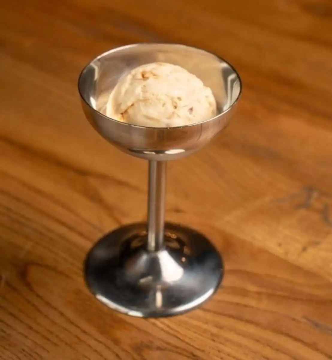 Карамельное мороженое собственного производства 50 гр