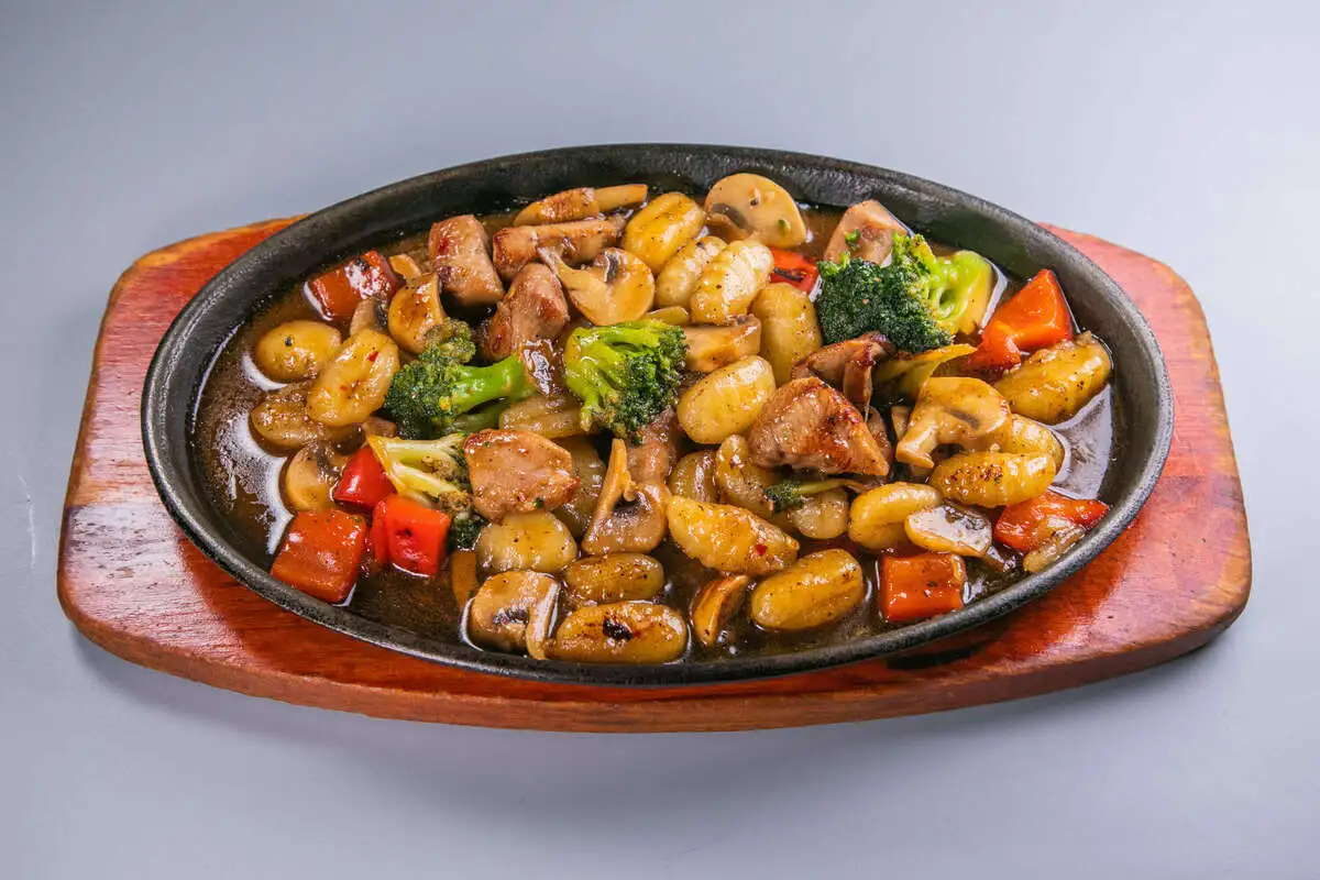 Сковородка с индейкой