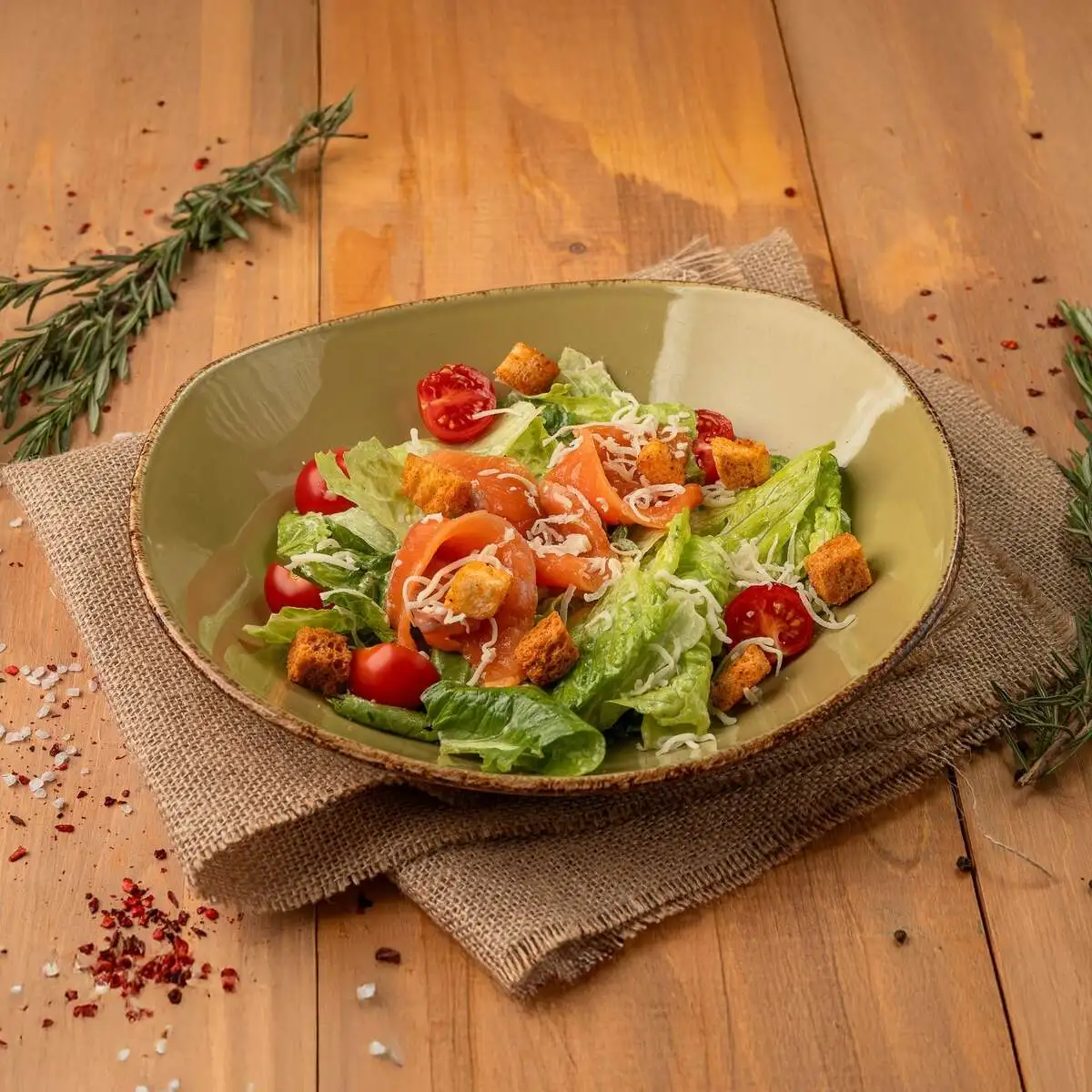 Цезарь с форелью