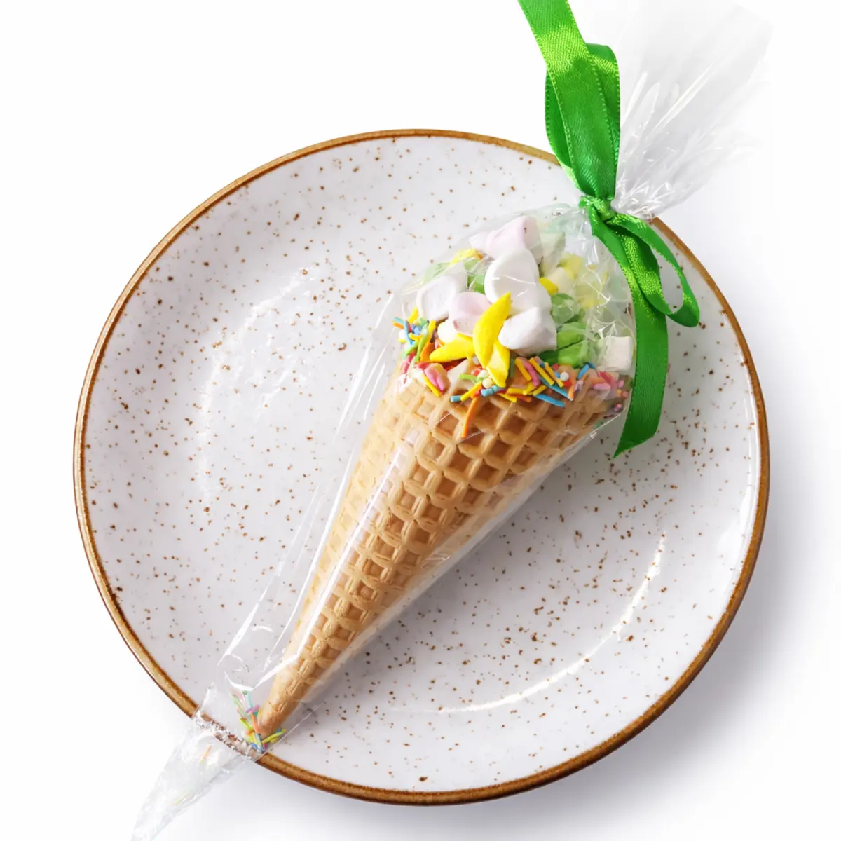 Рожок вафельный с маршмелоу