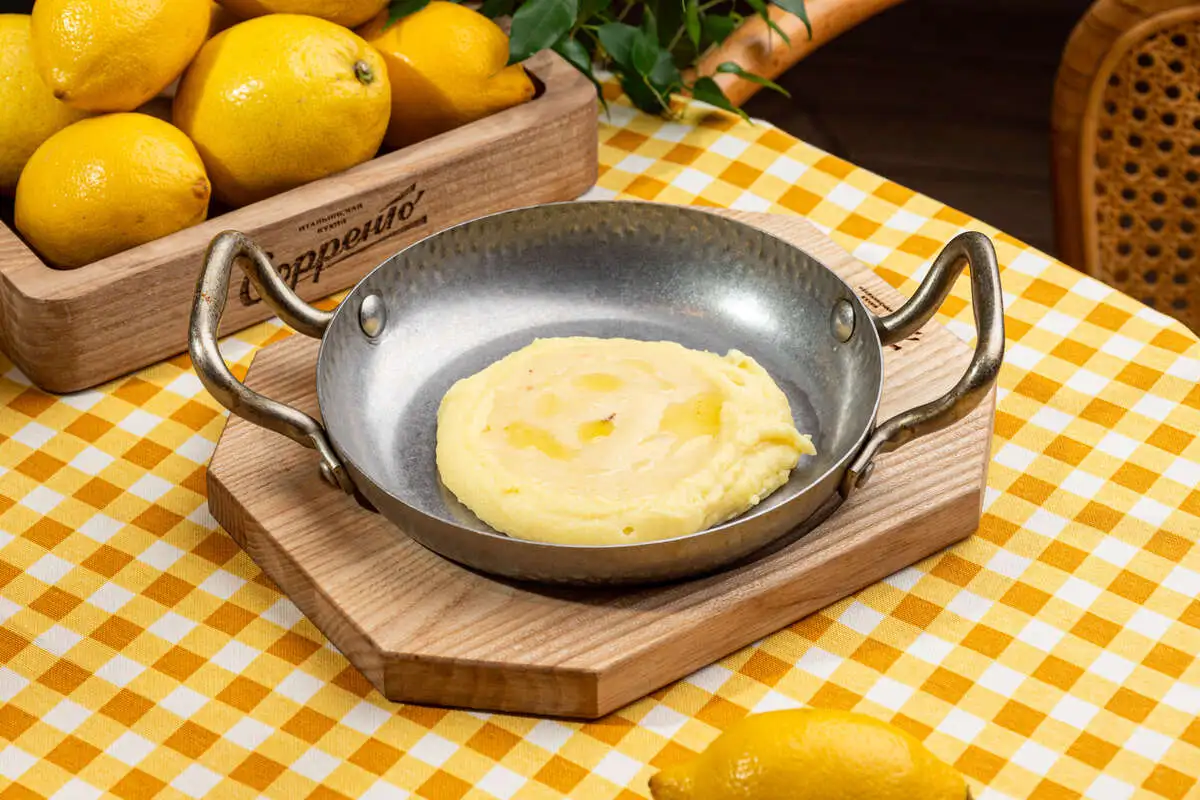 Картофельное пюре с грибным велюром