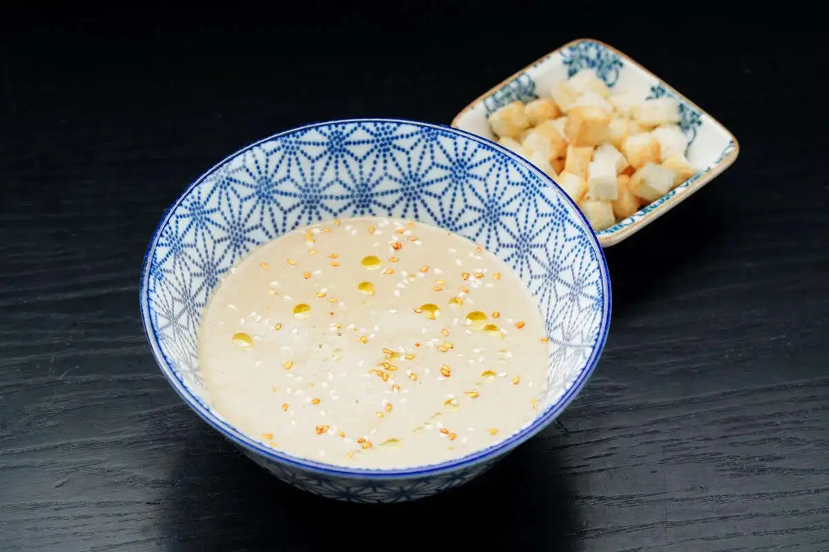 Грибной крем-суп с гренками