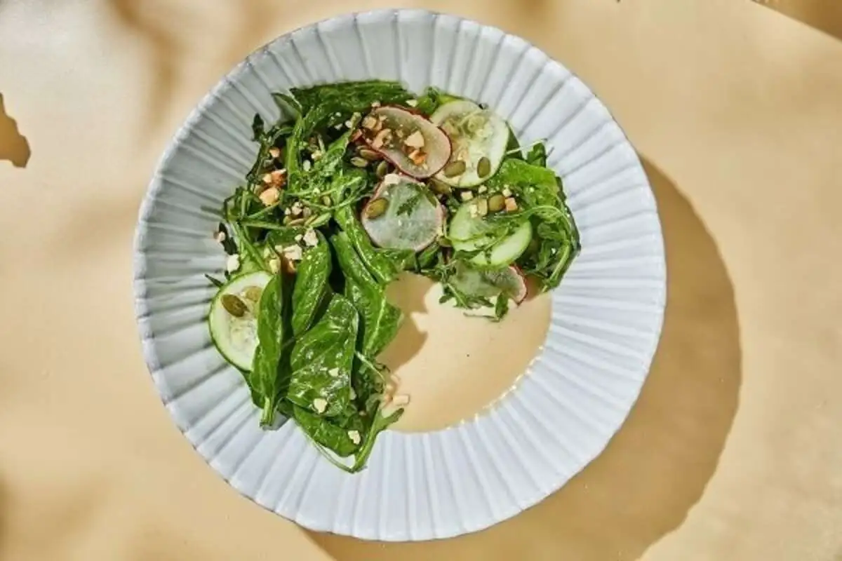 Зелёный салат