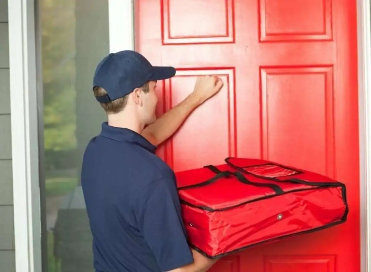 Доставка до двери (с 1 по 4 этаж)