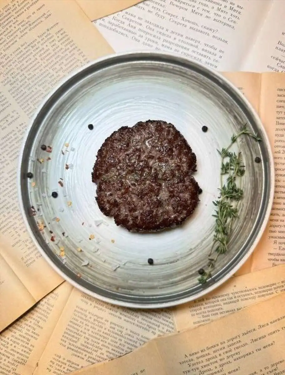 Котлета и гарнир на выбор