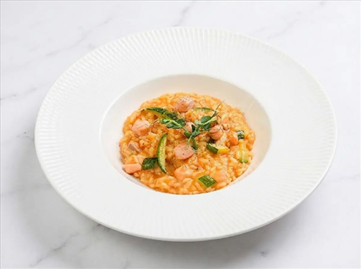 Ризотто с лососем и цукини