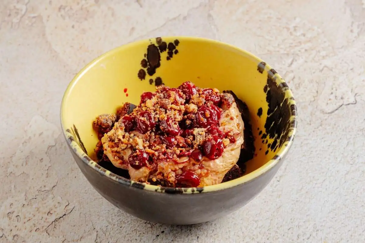 Сметанник с карамельным кремом