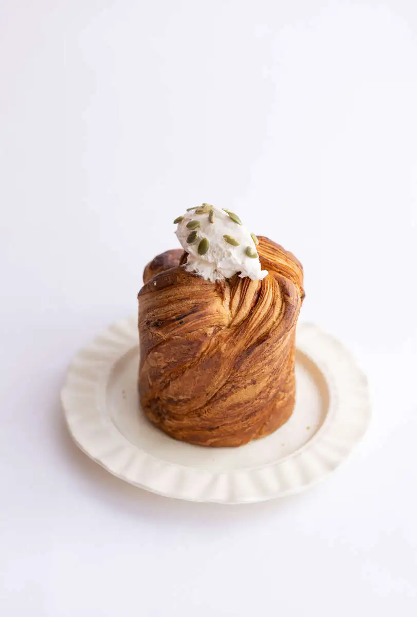 Краффин с фисташкой