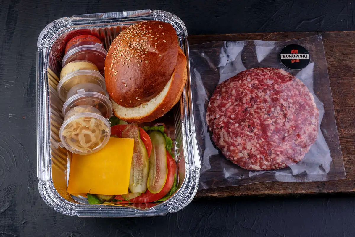 Пожарь бургер Bukowski