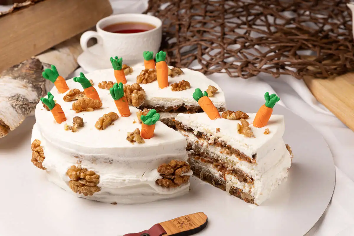 Торт "Морковь и зайцы"