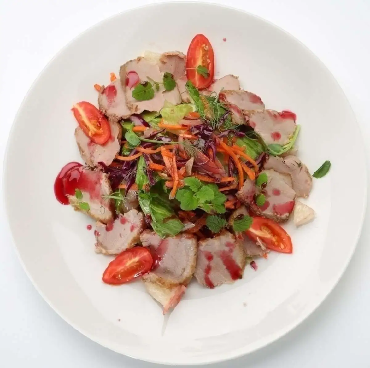 Салат с утинной грудкой 